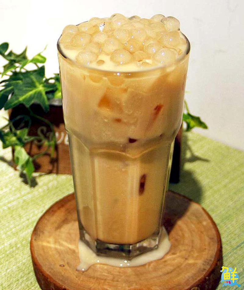 茶香四溢!尾韻回甘 網友激推 今夏最解暑 光之谷 一喝就愛上