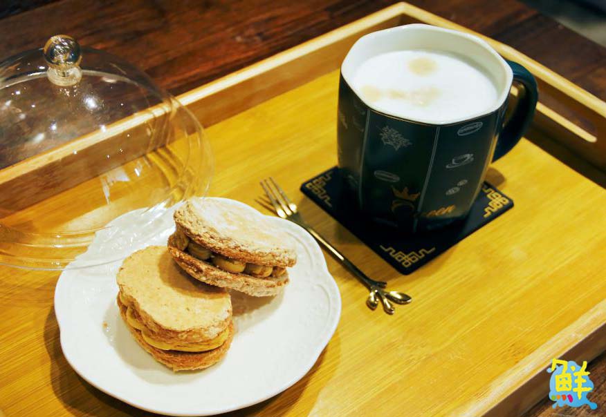 可愛爆擊!高雄超夯貓咖 貓癮貓坊 只要300元入場費 即可享受嚕貓樂趣