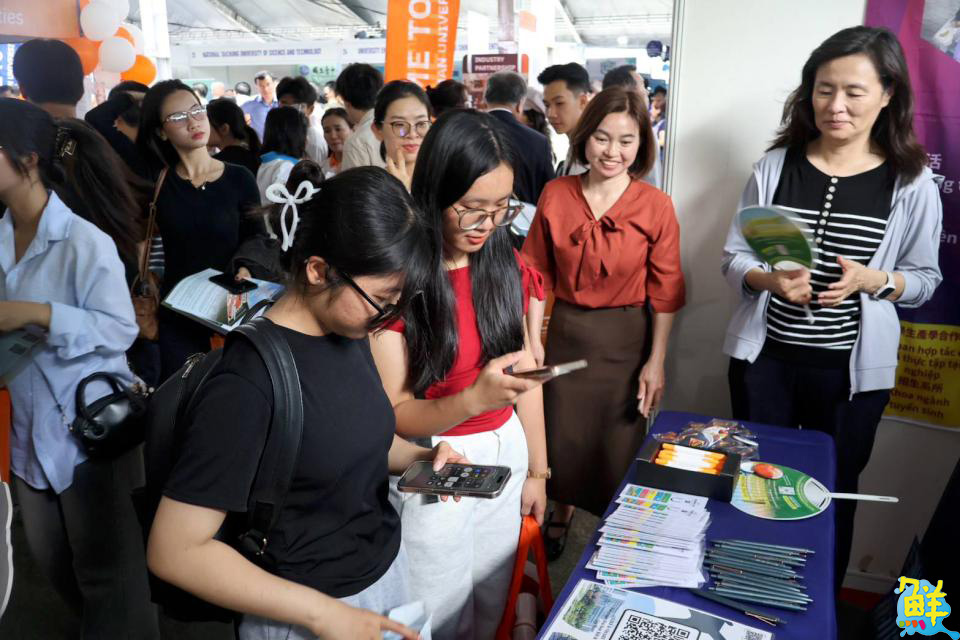 嘉藥參與越南「招生諮詢日」展現台灣高等教育亮點