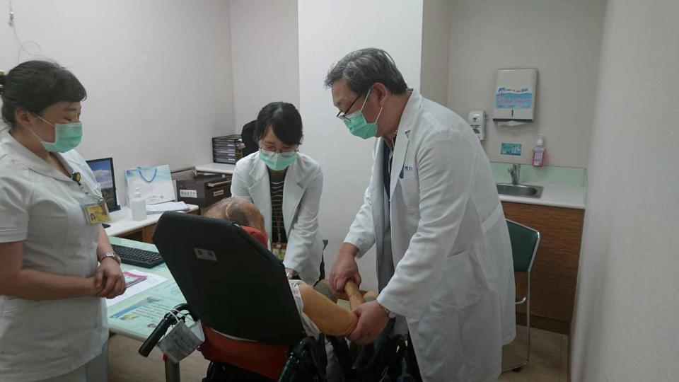 高榮傳統醫學科腦中風中心 西醫診斷搭配中醫治療加速復原