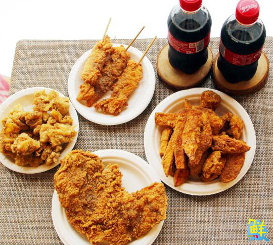 強強聯手引爆味蕾!稱霸左營 黑泷堂X本味炸物 一站滿足所有渴望