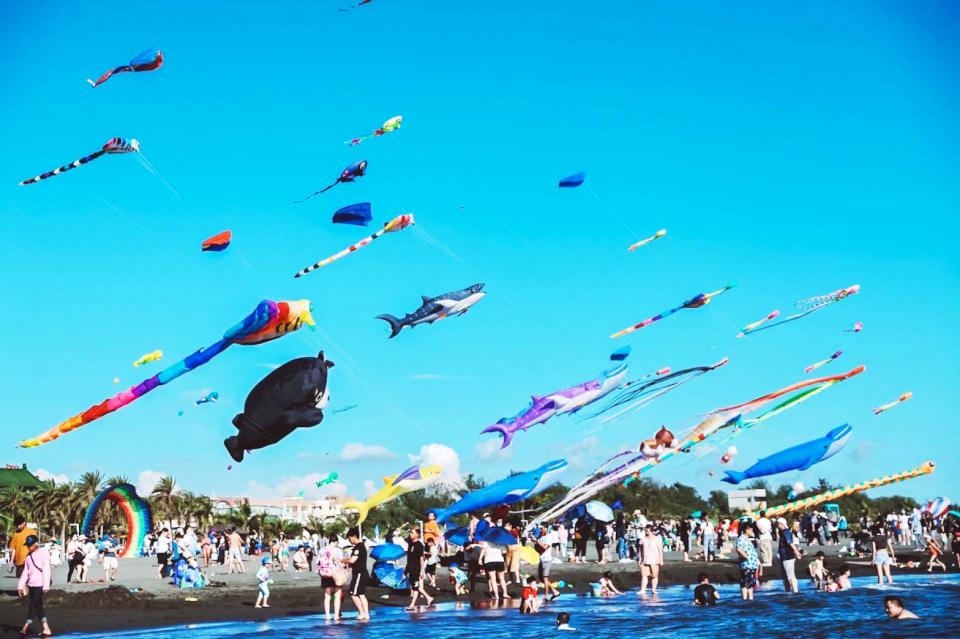 【第288期】高雄三天兩夜嗨翻天! 網羅暑假精選活動、熱門景點 團體出遊更優惠