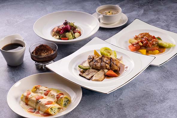 義大皇家酒店24小時住房專案2人同行4500元起 天悅飯店同步推奇幻之旅一日遊