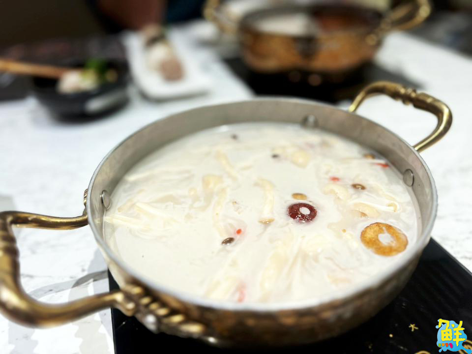 火鍋控不想公開的口袋名單!鼓山必吃 聚錦福麻辣.鴛鴦.錦緻獨享鍋