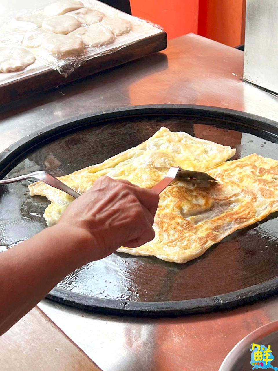 華麗甩餅真功夫!秒選印度餅 漢神成功百貨商圈旁 高雄踩點必吃