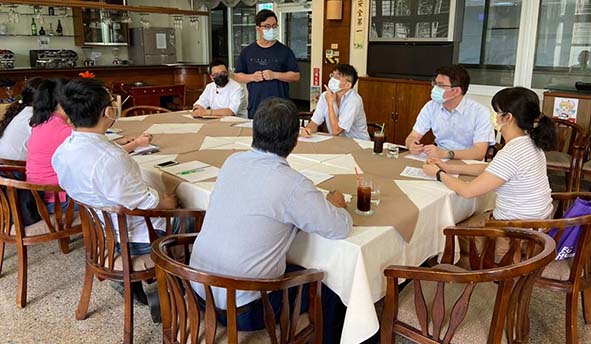 高英工商教學精進發展產學研討會 8科大15名教授鼓勵學生自主學習釐清職涯性向