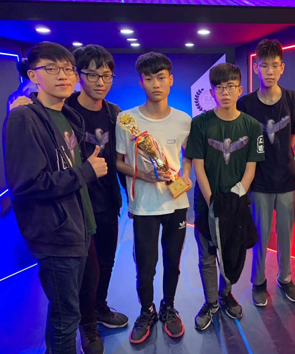 三信家商商管等群科育才無數 參與各項競賽屢獲佳績