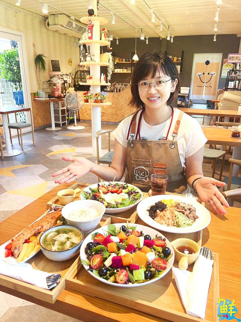 鳥松庭園咖啡廳巷左轉 親子‧閨密.萌寵的最愛