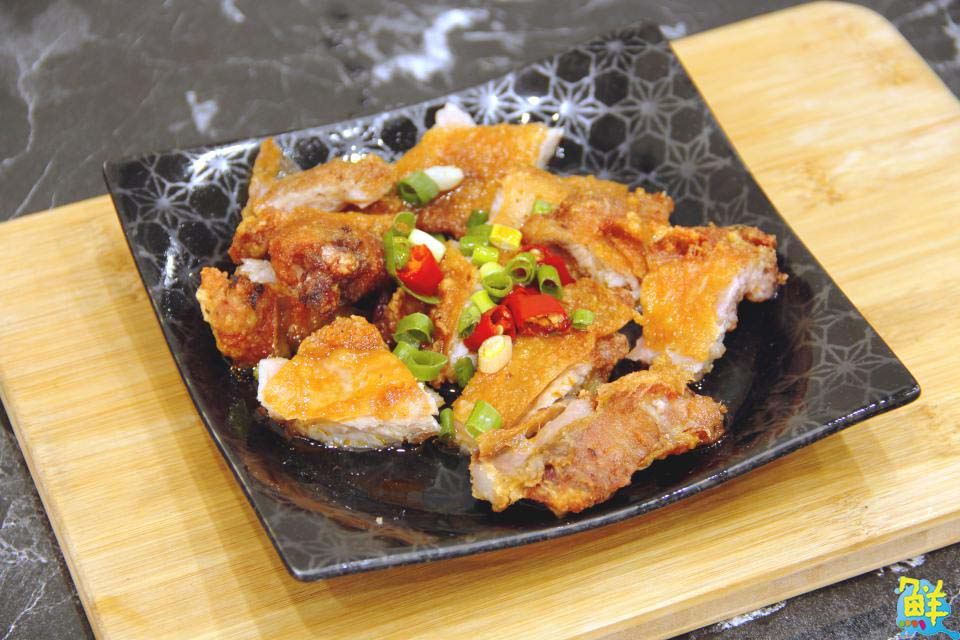 楠梓必吃!秒飛日本 珍珍珍日本拉麵 平價美味 餐餐滿意