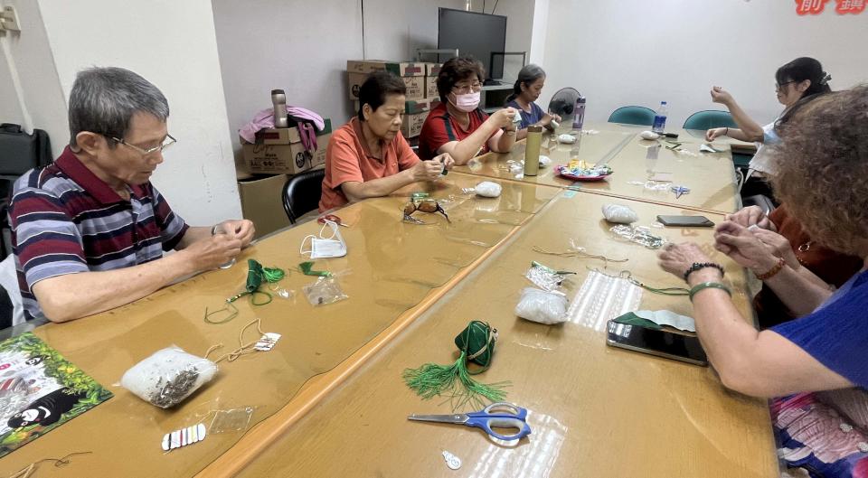 高市前鎮戶政所志工會報暨教育訓練 手作粽子香包體驗添趣味