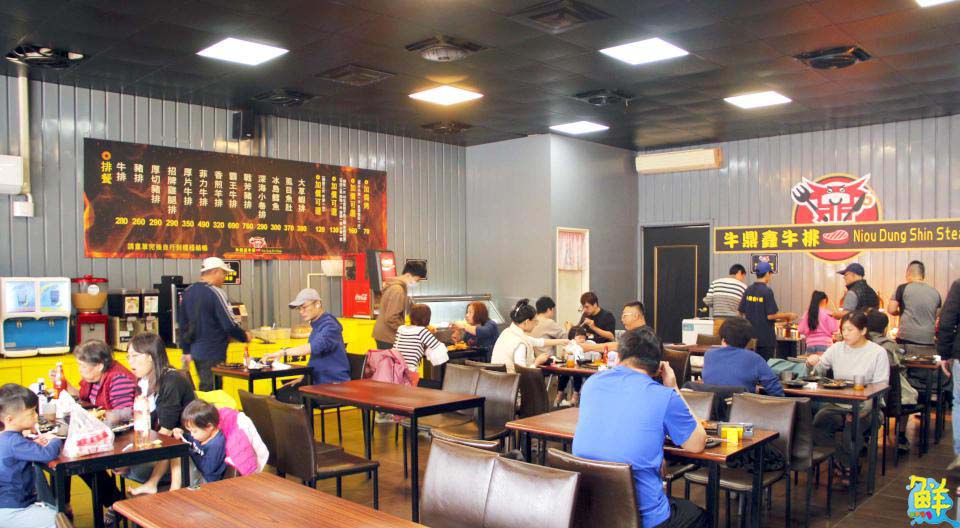 超高CP值風靡饕客圈! 楠梓美食天花板 牛鼎鑫牛排 餐餐美味自助吧吃到爽