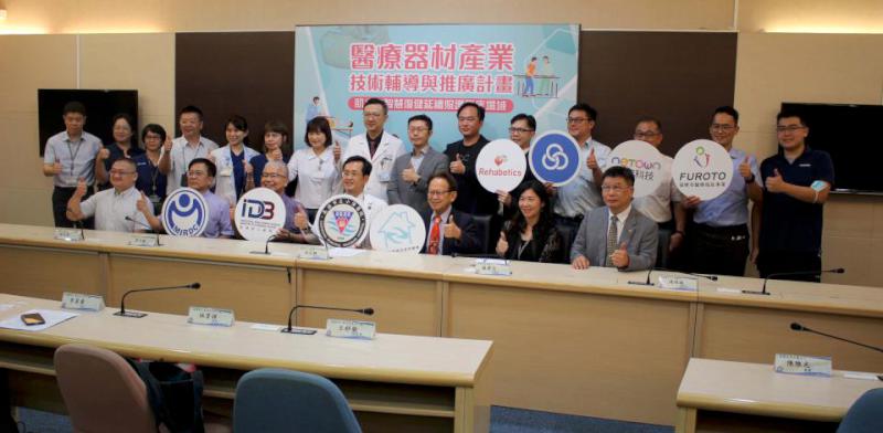 小港醫院導入肌少症智慧復健延續照護臨床場域 協助職災傷友復歸正常生活