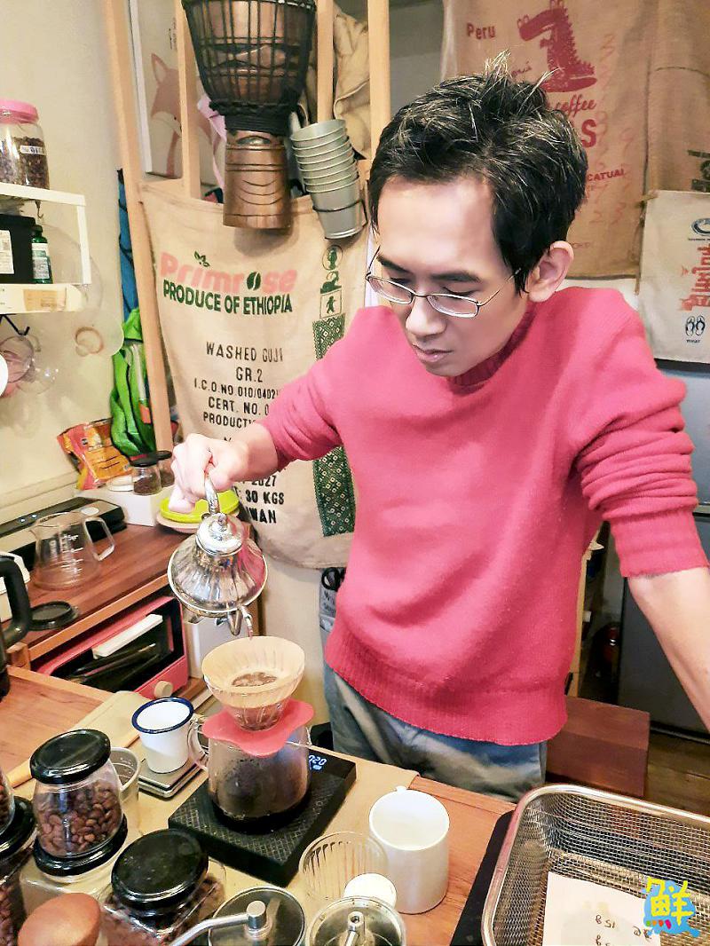 您最喜歡的咖啡就在這裡! 苓雅巷弄秘境 大呆咖啡 直火手烘無可取代