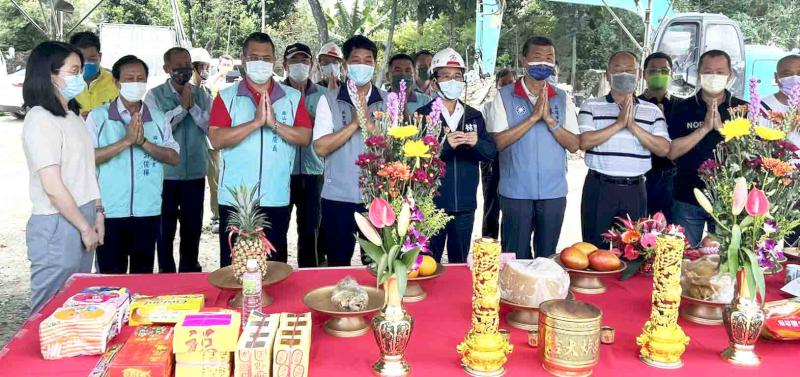 工務局新工處擇定旗山車站後方廣場闢建道路動土 完工串連重要節點嘉惠民眾