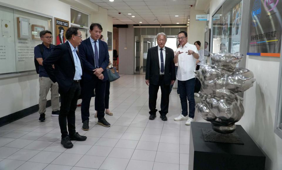 正修科大攜手國訓中心 深化體育歷史文物保存、專業規劃諮詢等合作