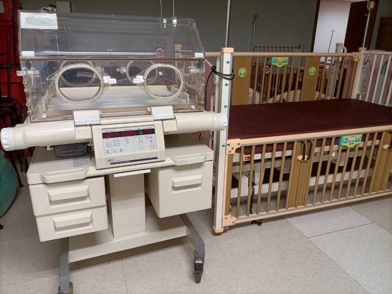 高雄長庚醫院兒科部攜手內科部設置親子專責病房 收治新冠肺炎確診家庭兼顧防疫