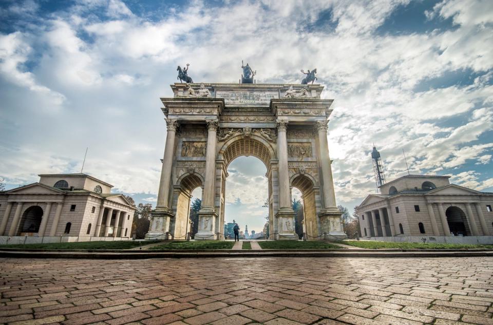 Global Mall新左營車站春節檔期祭開運大禮包 福袋加碼抽韓國黑白大廚朝聖旅