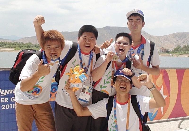 高雄特教學校輔導主任李添焜堅持陪伴 領先全台特教師獲頒114年教育部師鐸獎