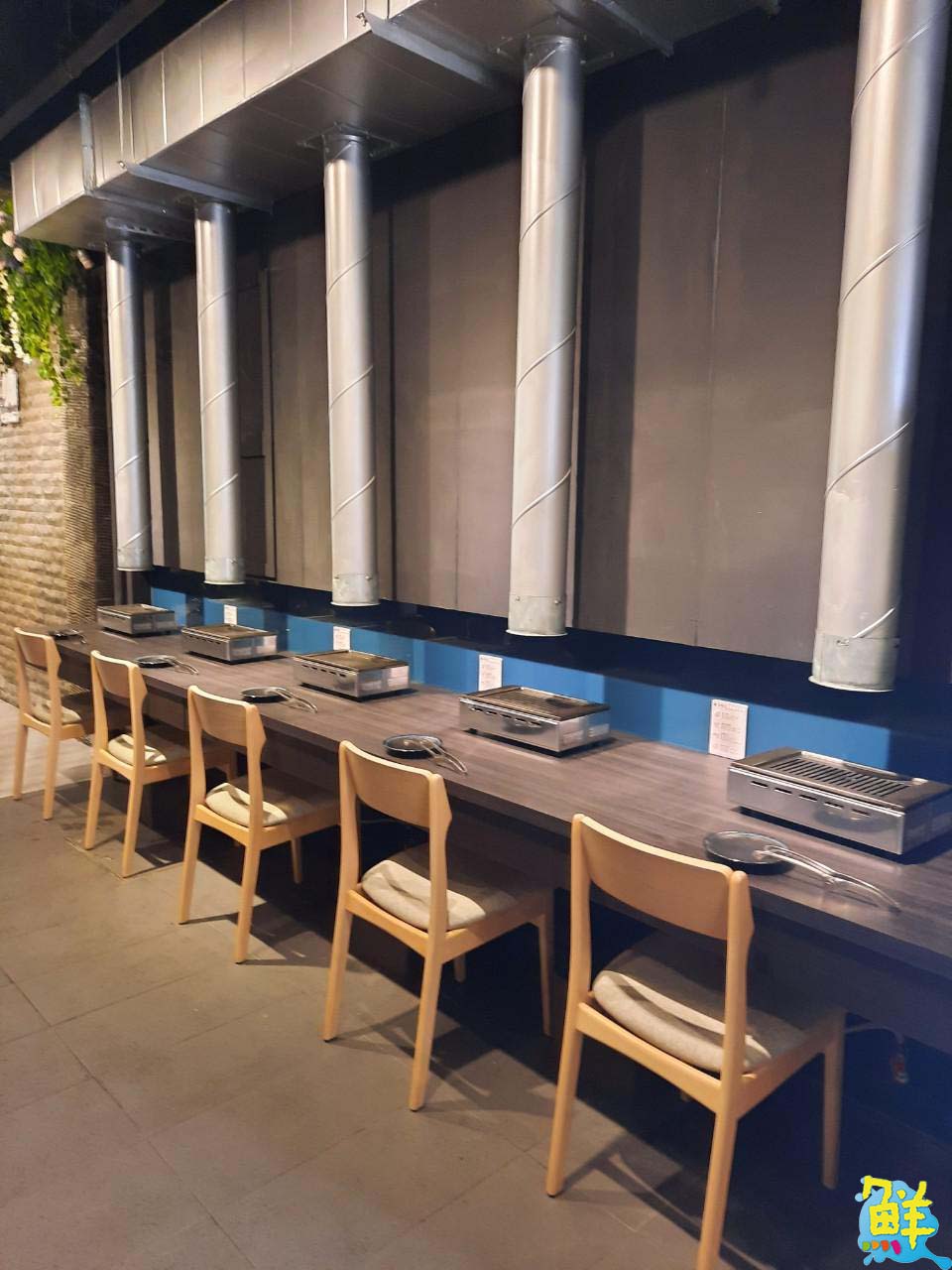 燒肉控瘋啦! 花燒肉三民店 個人燒肉 音樂歌手駐唱 私人包廂聚餐還附設KTV