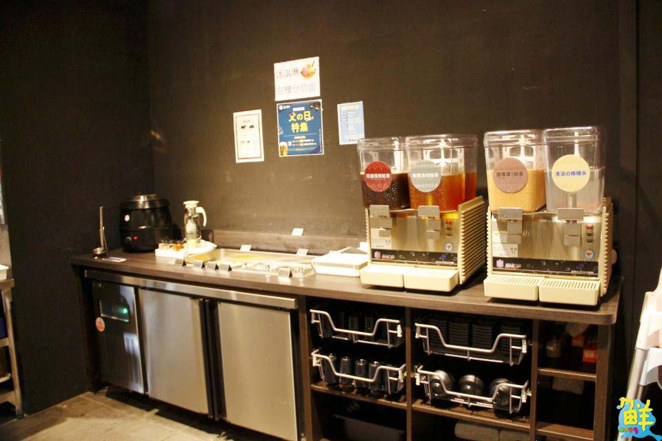 燒肉控瘋啦! 花燒肉三民店 個人燒肉 音樂歌手駐唱 私人包廂聚餐還附設KTV