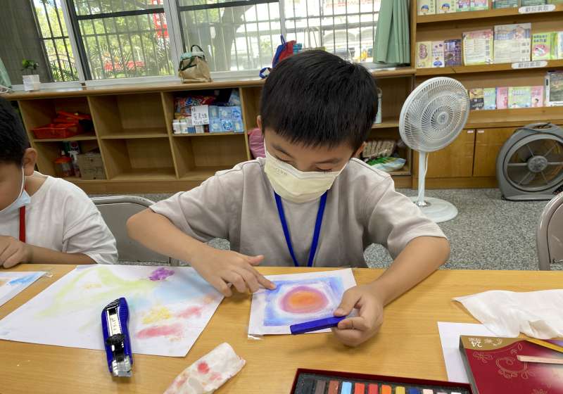 二手書店攜手北家扶中心推兒童才藝營 岡山、旗山、鳳山、大寮、杉林等區接力開跑