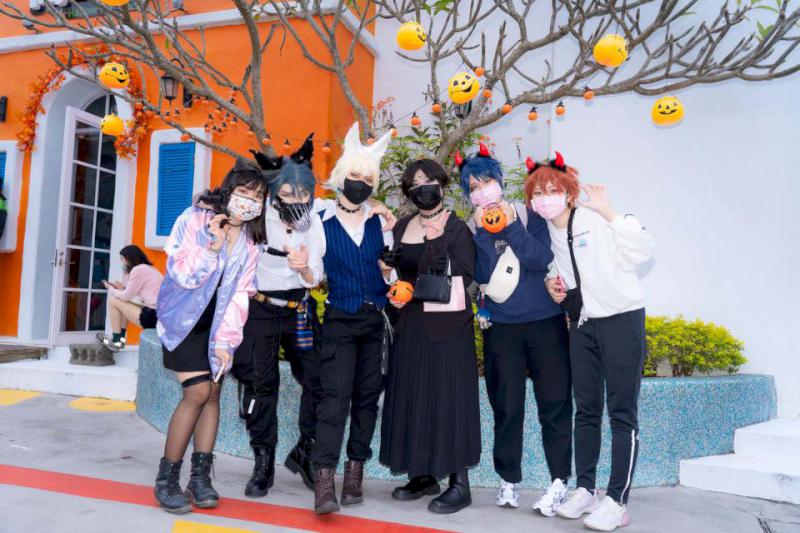 義大遊樂世界萬聖趴雙人早鳥優惠抽五星級酒店住宿券 購物廣場E卡消費滿額贈票