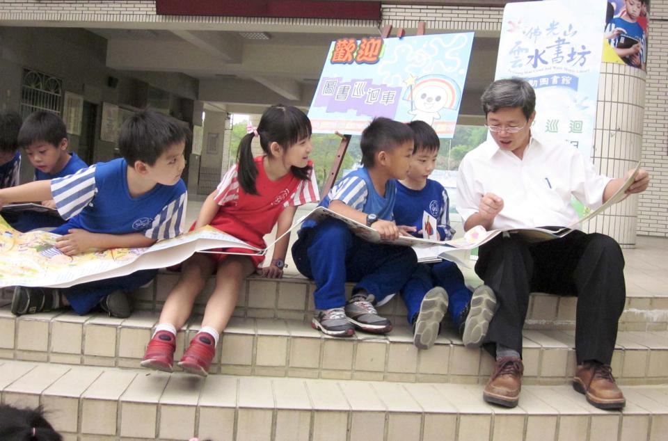 大華國小校長莊明廣秉持上善若水辦學 領先全市獲教育部校長領導卓越獎