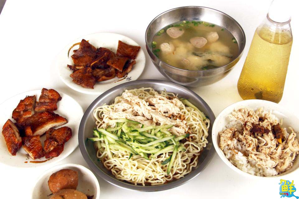 廟口銅板美食 陸地涼麵仁武店 連神明也聞香的涼麵