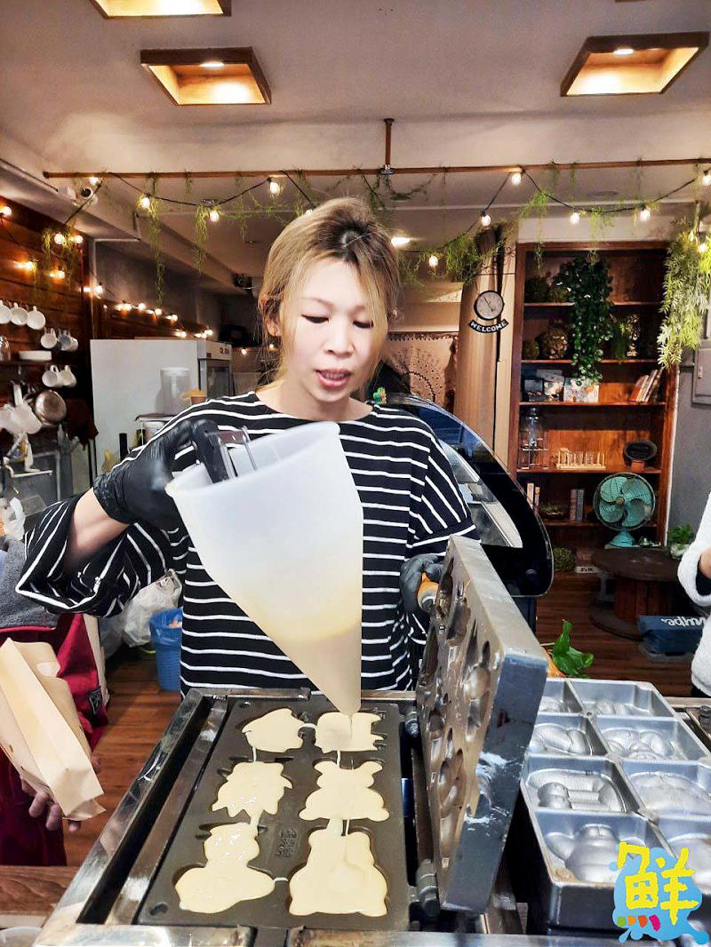 隱身文山特區 老式風格 彷彿置身復古溫馨小店 念隨心轉 隨Suei Coffee咖啡‧日式脆皮雞蛋糕、鹹派