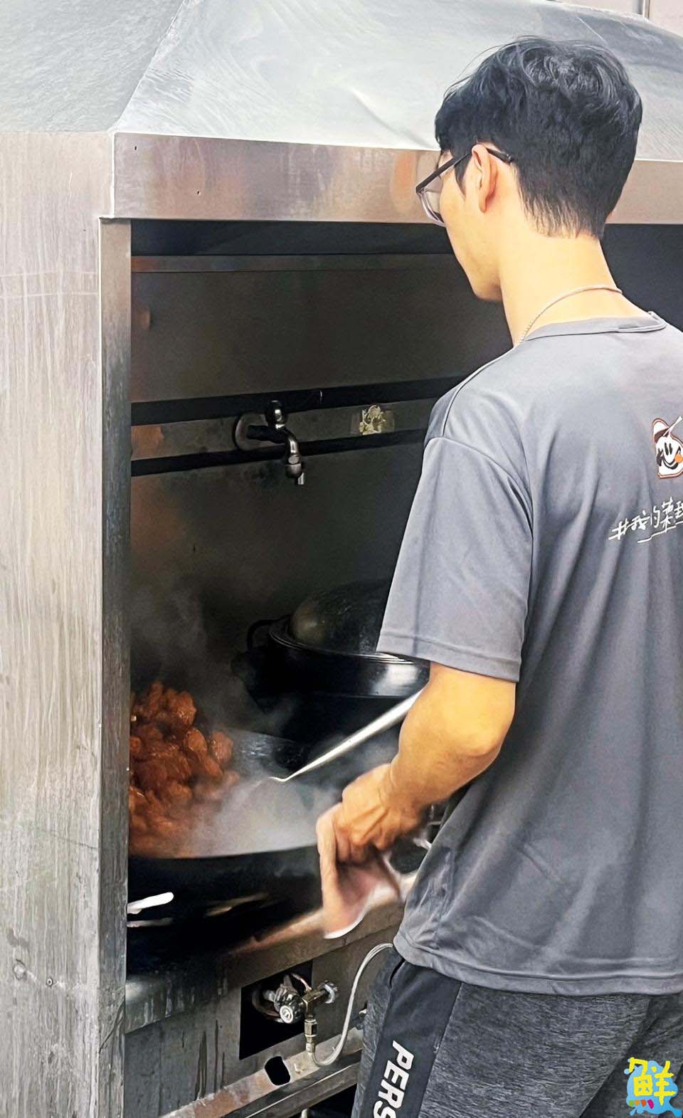 吃飯囉~楠梓人的美味口袋名單! 一心食堂弁當職人 一心為您 天天吃都吃不膩