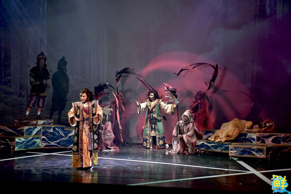 佩儀歌劇團《末路英雄》登場 一場在殘酷亂世中人性與欲望的極限拉扯