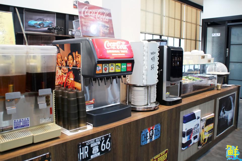 高雄聖誕夜美食推薦 驚蟄洋食坊 超值排餐、自助吧 饕客大推:回味無窮~