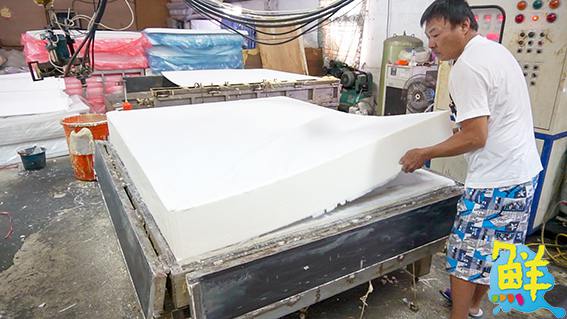 專屬的健康舒適  滿足您1/3的人生 優耐柏國際精品家居