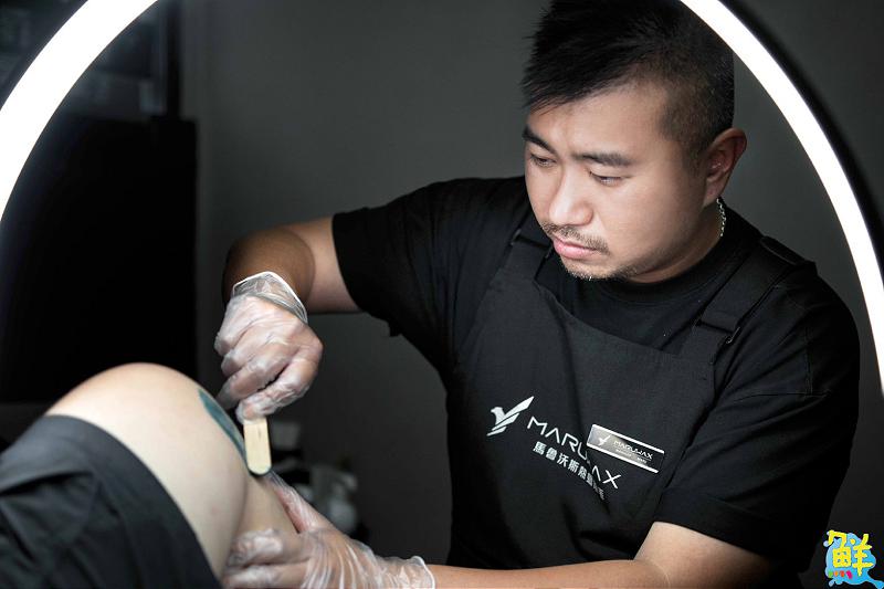 男性除毛市場新選擇 小資族創業夢起飛 馬魯沃斯熱蠟除毛