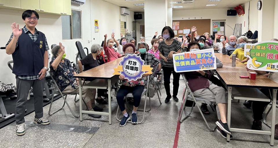 高市三民一分局攜手社區、金融機構 實例宣導提升銀髮族識詐防詐知能