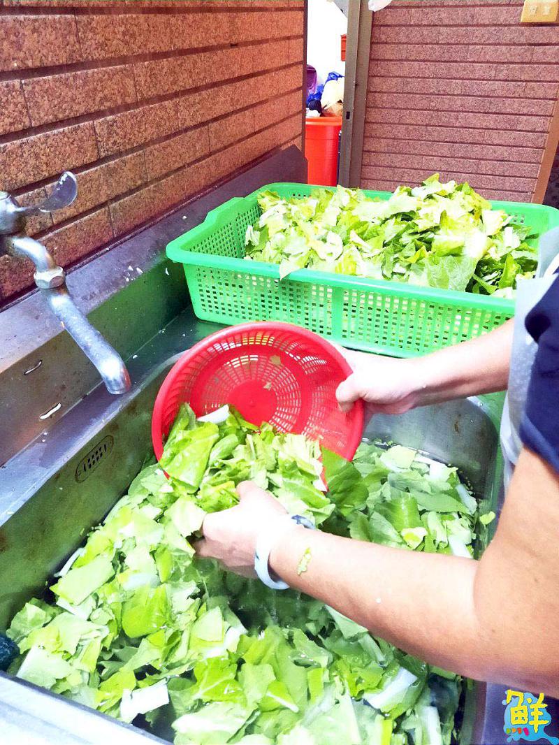 鹽埕美味首選 桃樂思便當專賣店 低鹽少油無負擔 粉絲大推:就是這家!