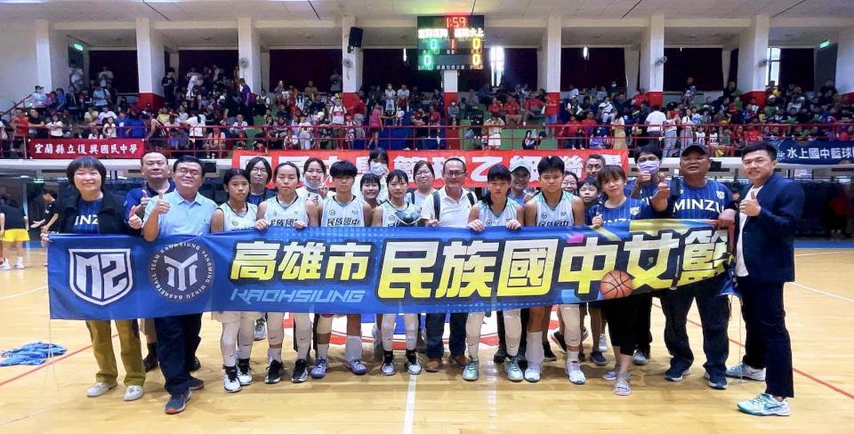 113年全國國中乙組籃球聯賽 民族國中女籃隊首進四強拿下殿軍