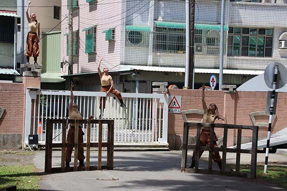 左營高中舞蹈班環境劇場「歸本」 帶領觀眾走進自然感受融為一體