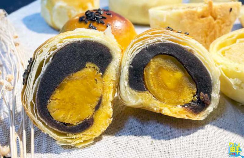 藝術烘焙大師「統鮮麵包花園」為您送上精緻美味的中秋獻禮