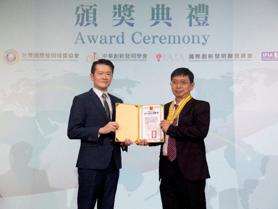 正修科大電競系主任謝哲人近千項專利 入榜2024年發明家名人堂獲賴清德接見