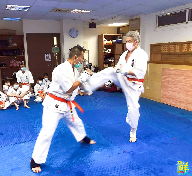 全接觸式格鬥空手道 極真會館 中村道場 台灣支部 武術經驗值幫你點滿!