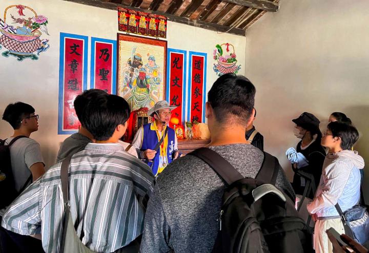 高市青年局山海探險隊體驗美濃客家紙傘走讀街區 9月續移師六龜區開放報名