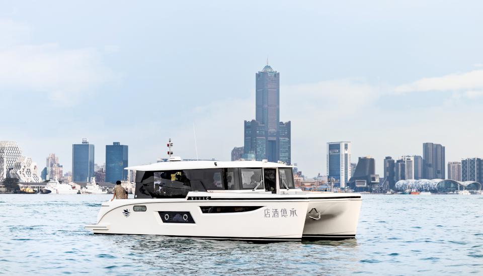 高雄承億酒店藝術帶路遊港住房專案2人同行專案價 官方社群按讚優先預定午茶