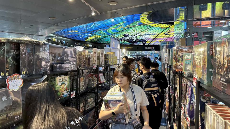 高捷113年1至11月日均運量成長8.5 %創新高 高捷冬漫祭等三活動同步起跑