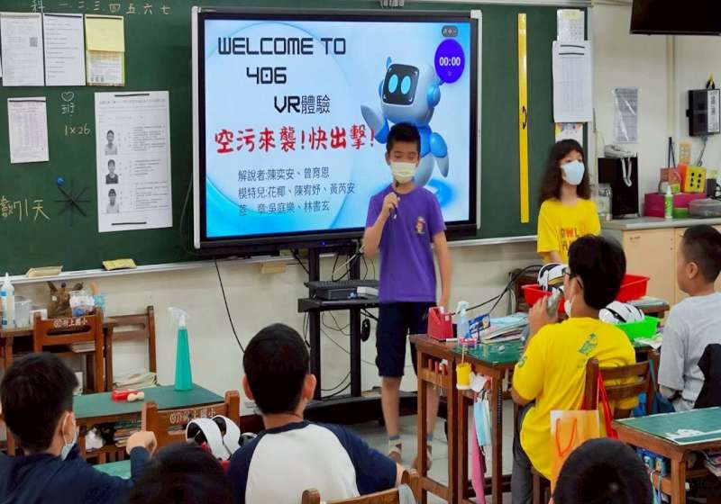 高市府斥資5億元 預計115年4月完成建置國中小高中職教室大型觸控顯示器