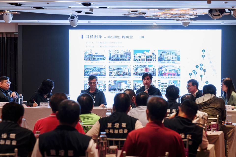 高市文化局完成鹽埕區瀨南街老宅檢修門面 續邀新樂街、建國路屋主加入