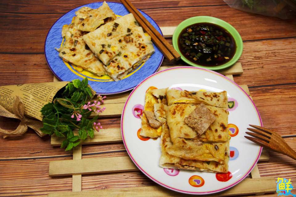 左營大路排隊早餐 呷飽飽粉漿蛋餅 迎接元氣每一天