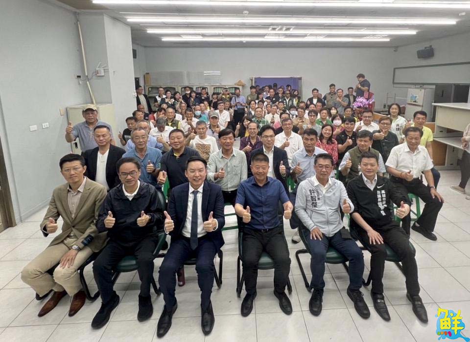 黃文益上任民進黨高雄市黨部主委 高呼一年黨員突破五萬人