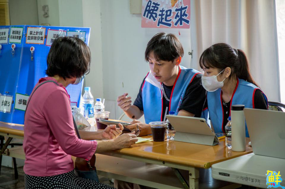 學以致用!嘉藥深入偏鄉 以「活酪大內,健康藥營」計畫守護用藥安全