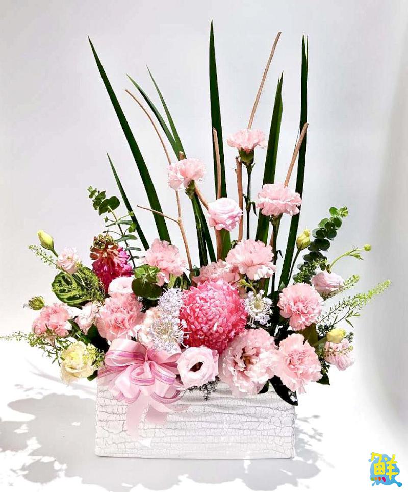 用花語傳遞感恩 國際皇家花藝設計為母親節獻上祝福